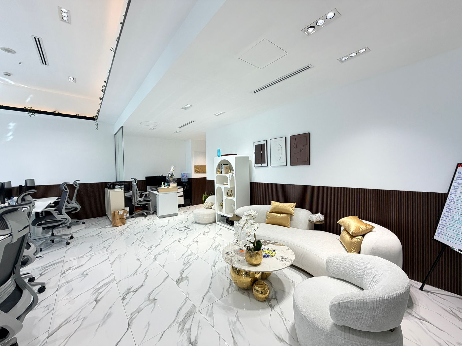 Office for sale in Business Bay Dubai skyline view