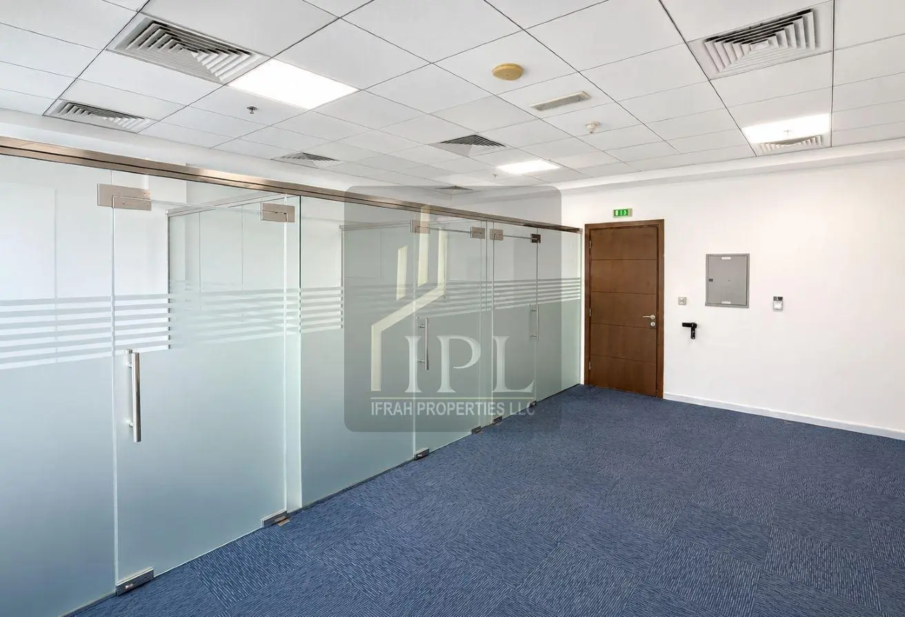 Fully Fitted Office with 3 Partitions