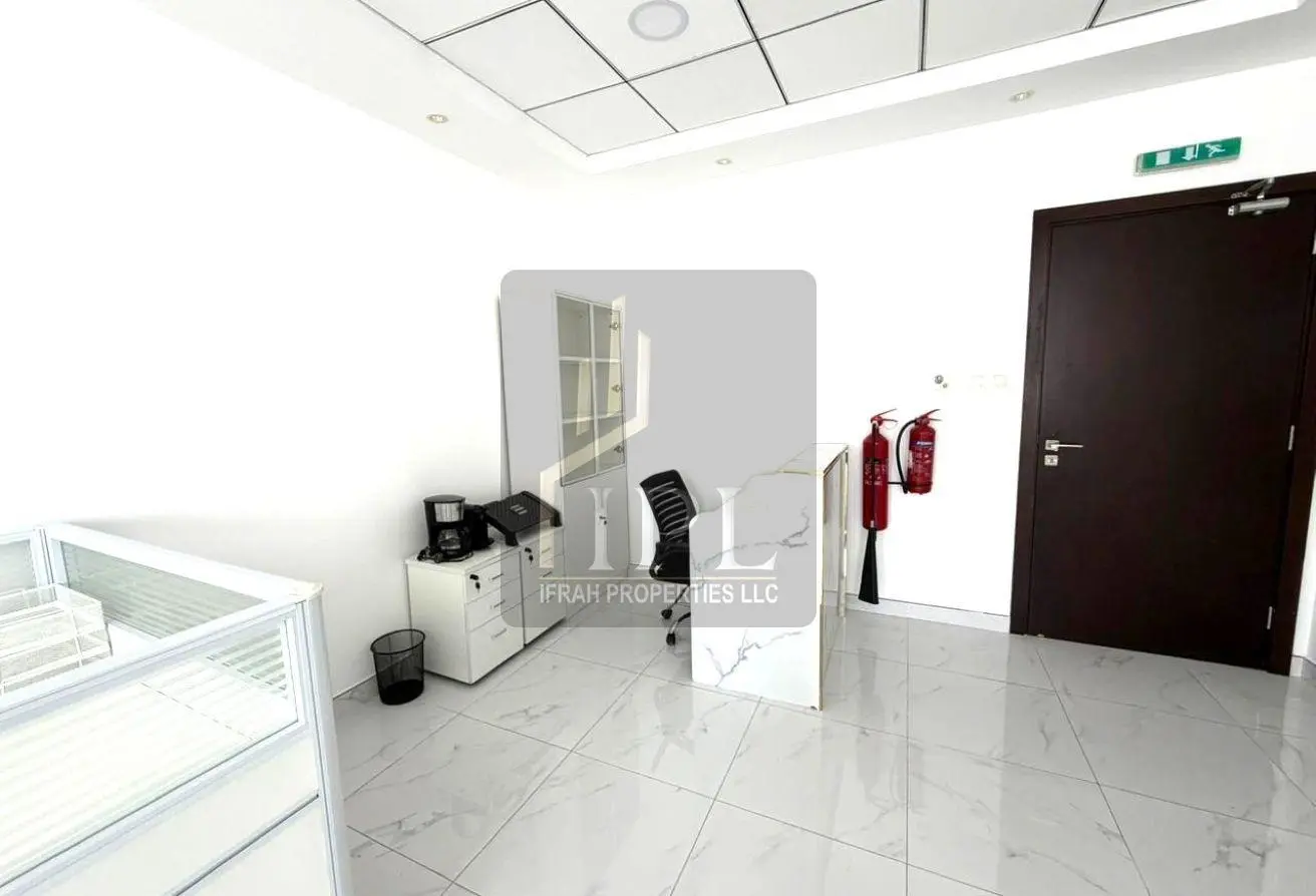 Furnished Office Close to Dubai Mall