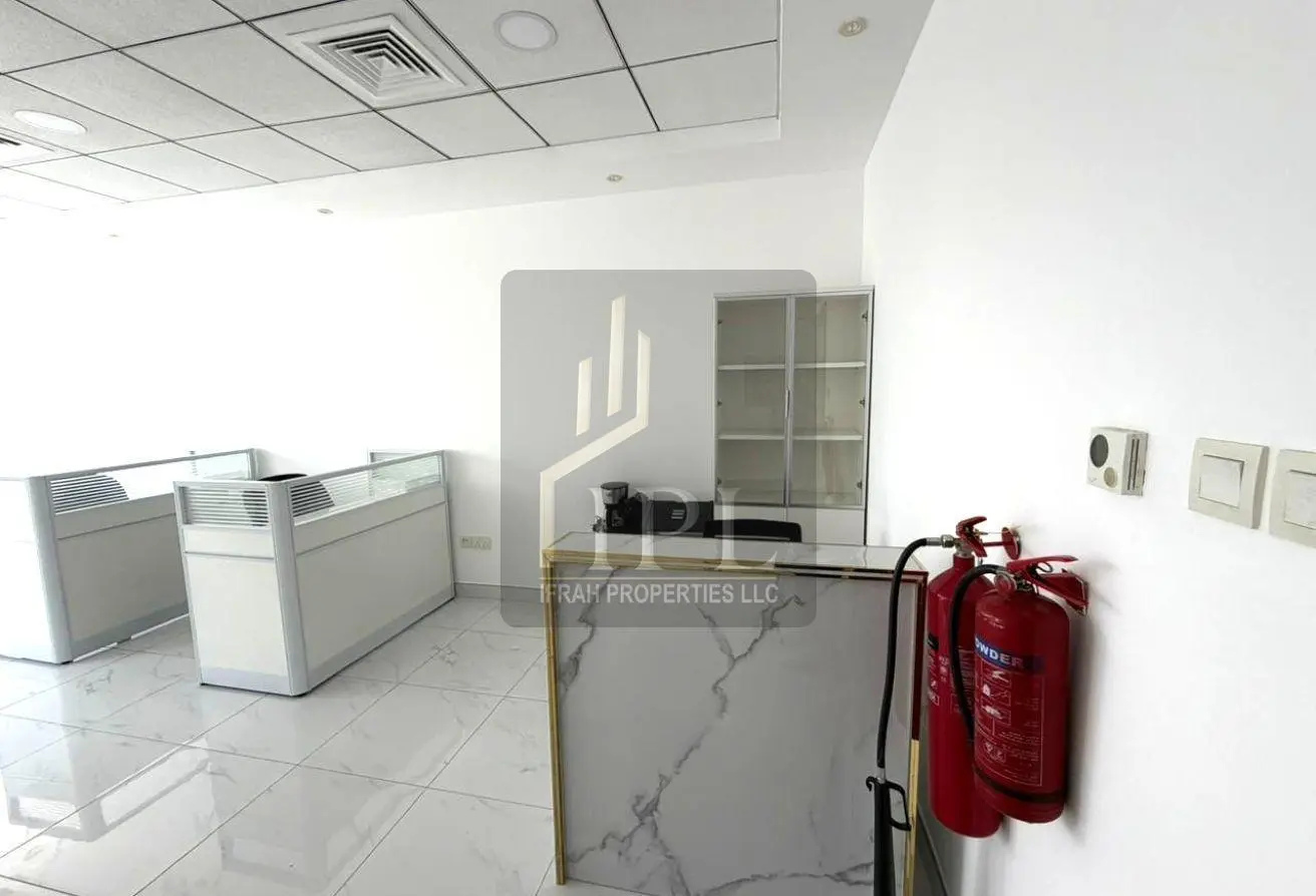 Furnished Office Close to Dubai Mall