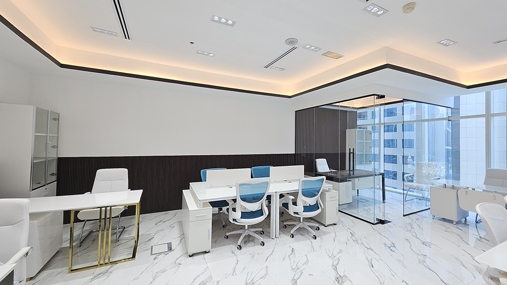 Bright office space for rent in Park Lane Tower, Business Bay, Dubai