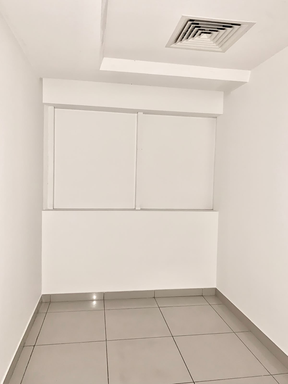 Corner office space for rent in Yes Business Tower, Al Barsha 1