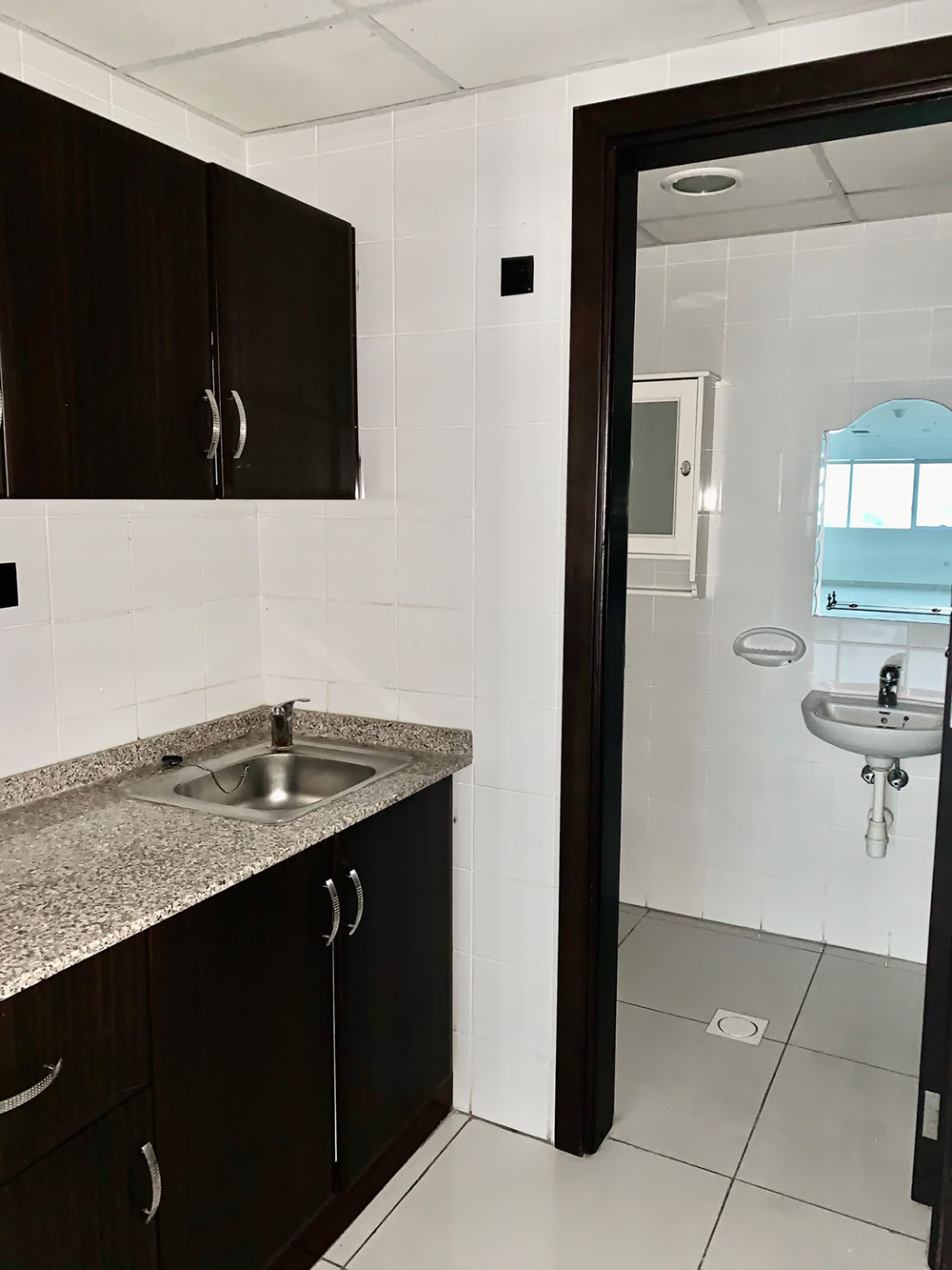 Corner office space for rent in Yes Business Tower, Al Barsha 1