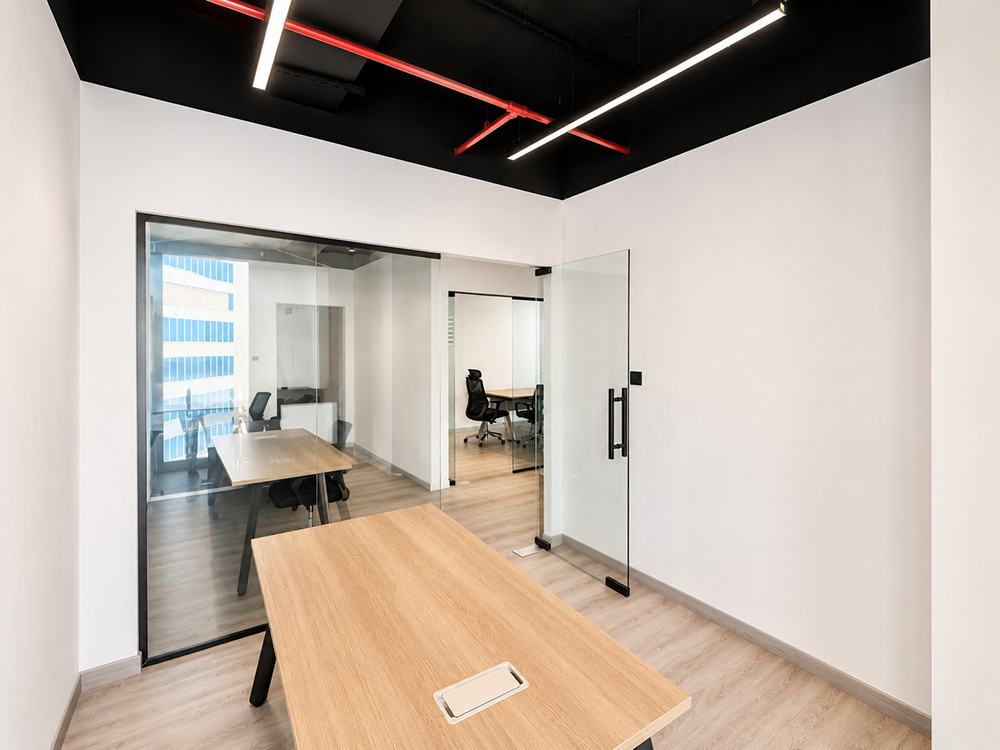 Modern office space for rent in Silver Tower, Business Bay
