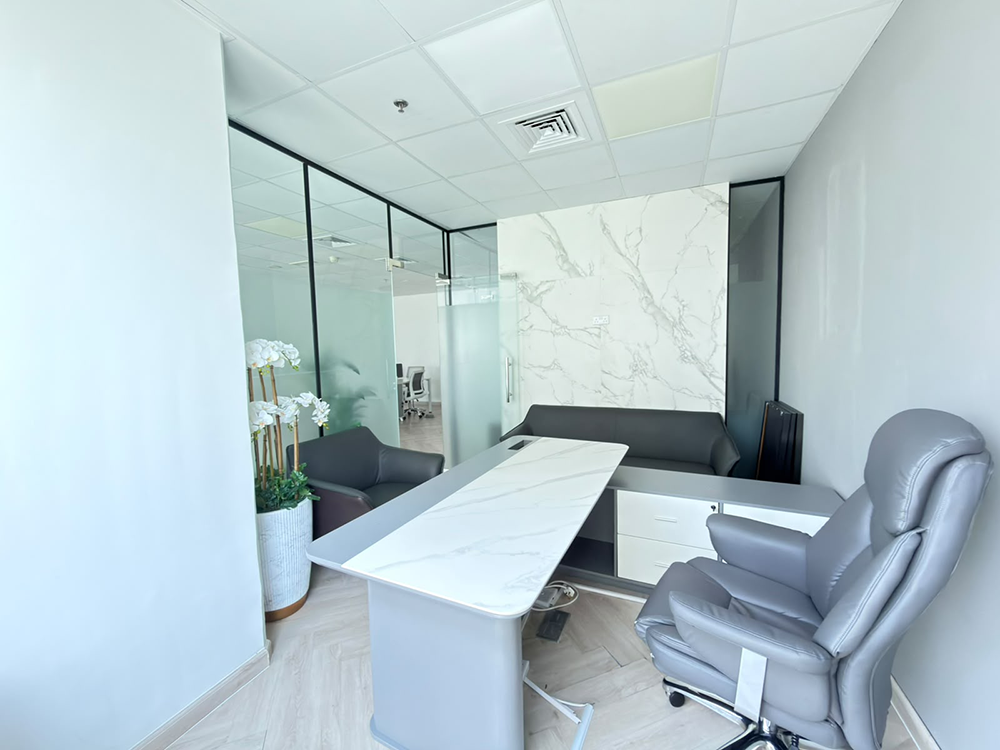 Fully furnished office space for rent in Park Lane Tower, Business Bay