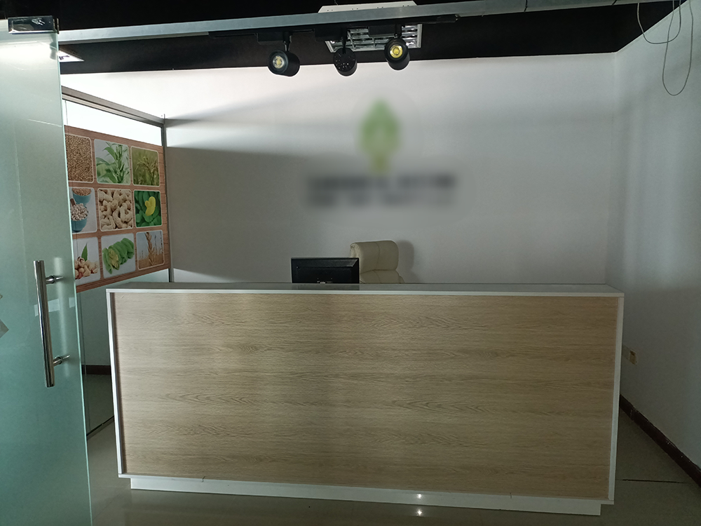 Fully fitted office space with amazing city views for rent in Business Tower