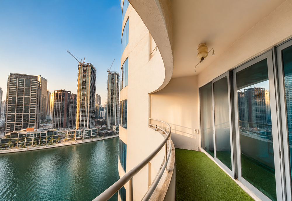 Vacant office space for rent in DAMAC Business Towers, Business Bay