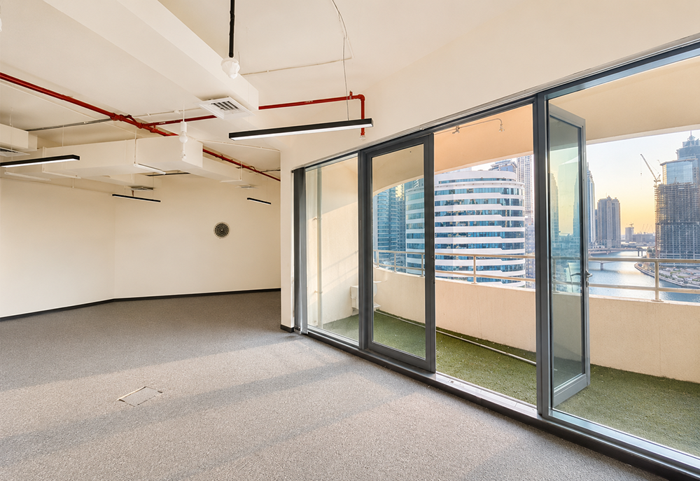 Vacant office space for rent in DAMAC Business Towers, Business Bay