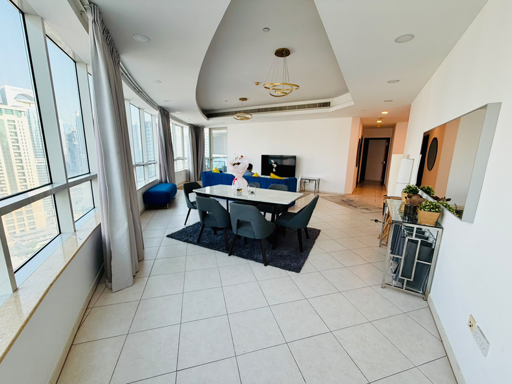 Fully furnished high-floor apartment for rent in Horizon Tower, Dubai Marina