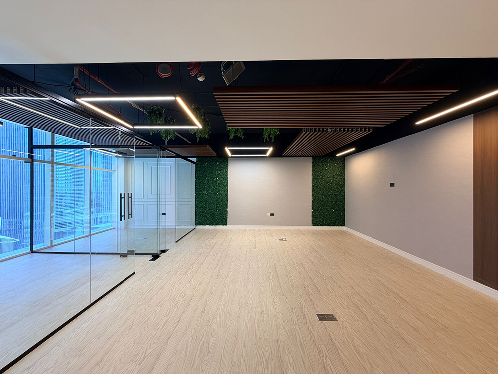 Modern office space for rent in Park Lane Tower, Business Bay