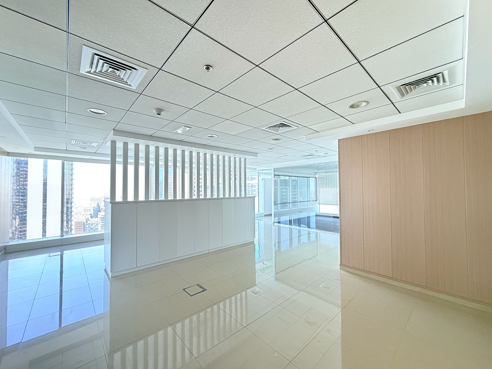 Fully fitted office space with amazing views for rent in The Burlington