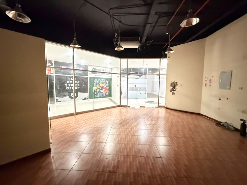 Retail shop for rent in IT Plaza, Dubai Silicon Oasis