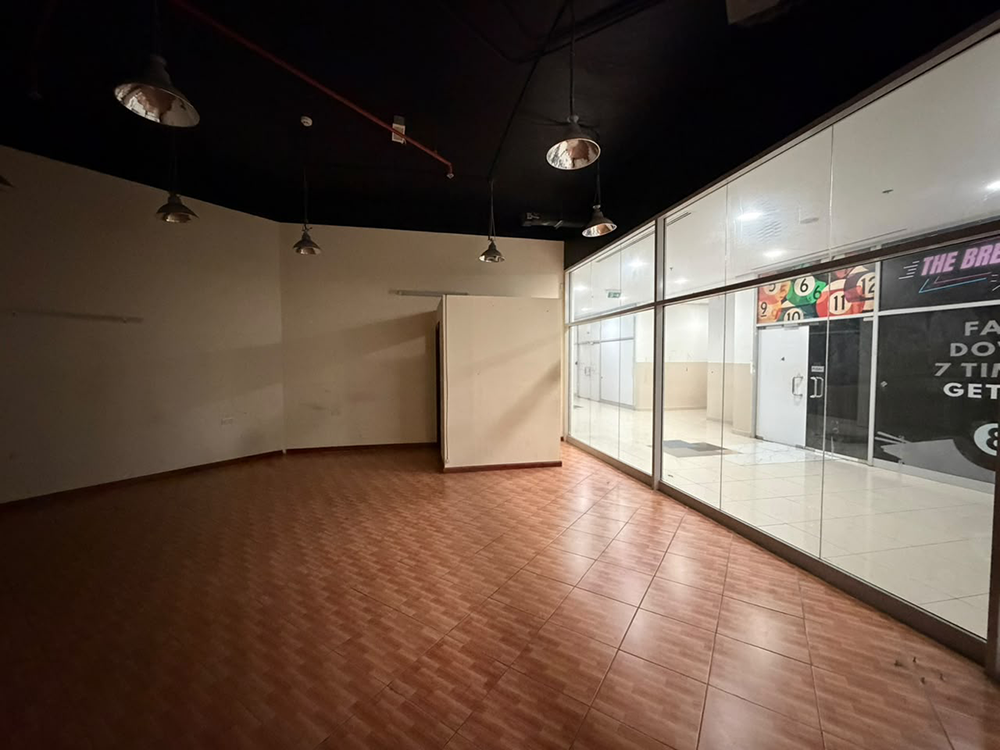 Retail shop for rent in IT Plaza, Dubai Silicon Oasis