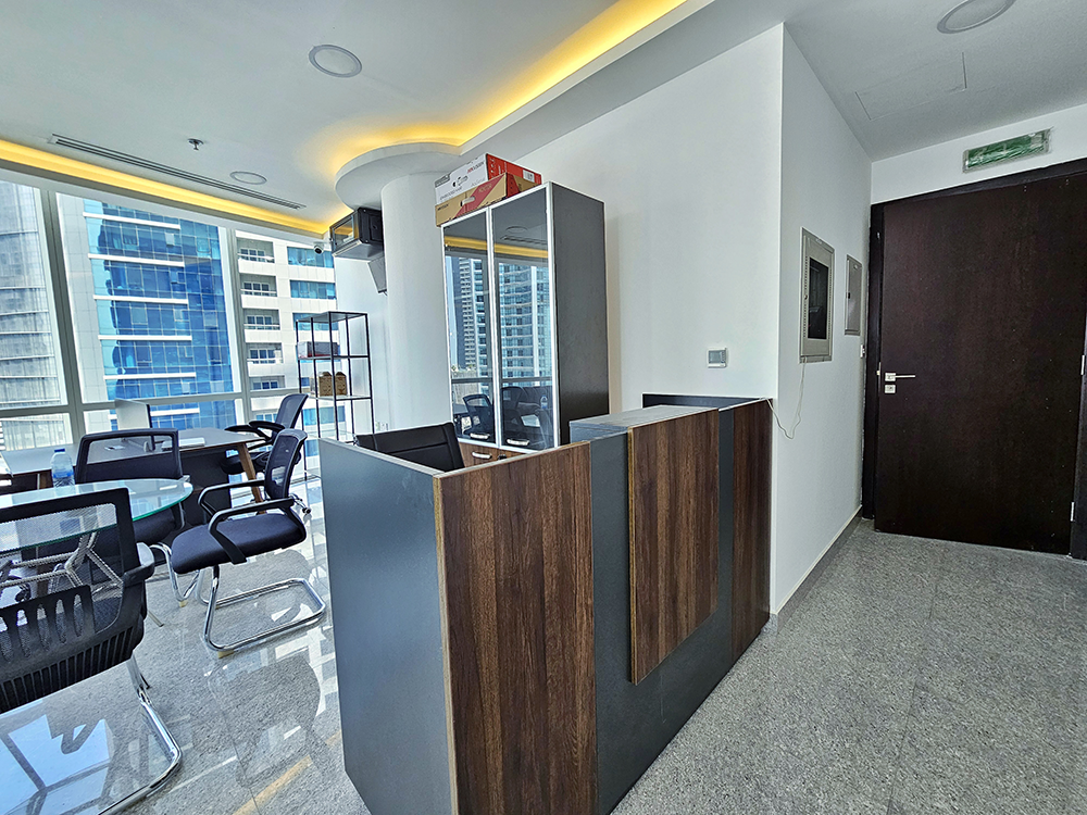 Furnished office space for rent in Park Lane Tower, Business Bay