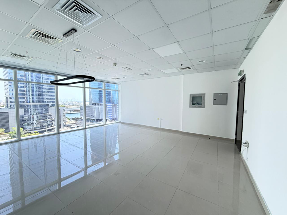 Office space for rent in Park Lane Tower, Business Bay