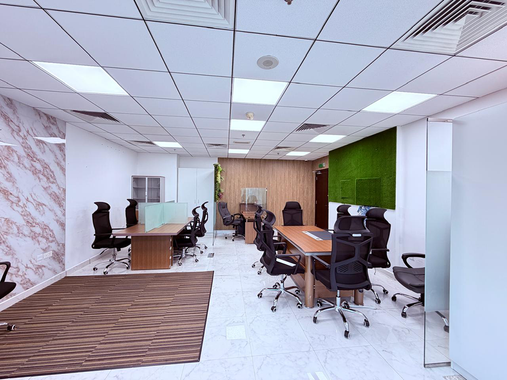 Fully furnished office space for rent in Park Lane Tower, Business Bay