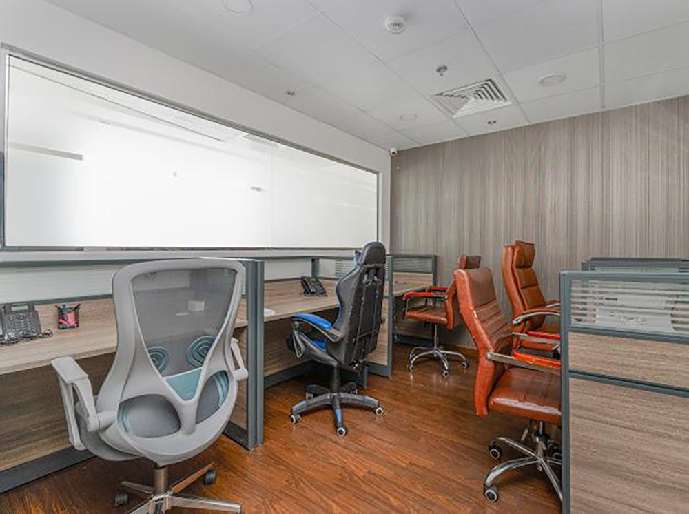 Fitted office space for rent in The Regal Tower, Business Bay